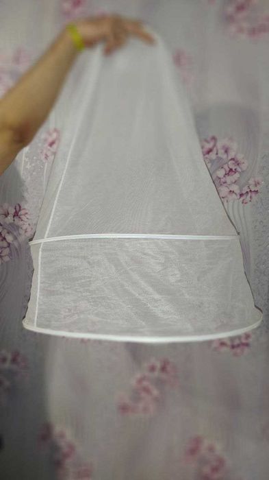 Дитяча сукня святкова фатинова з підспідничником, в гарному стані