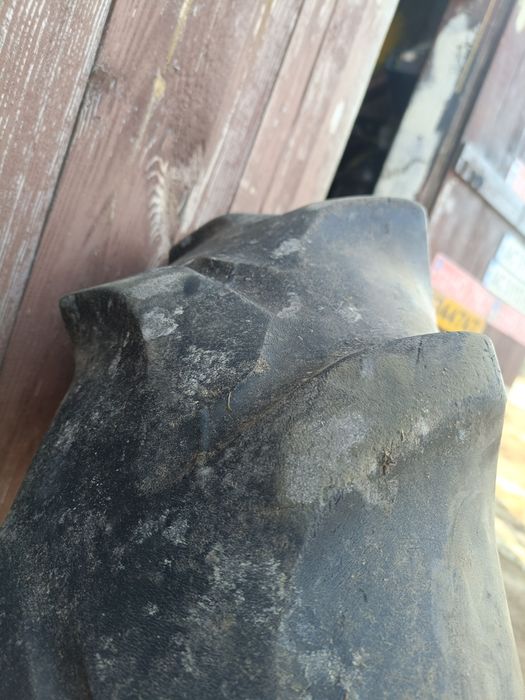 Резина  8/16  ялинка. До трактора.