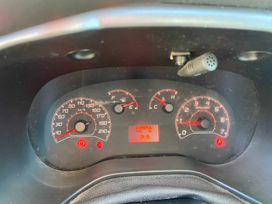 FIAT DOBLO 1.3 3 LUGARES C/ IVA DEDUTIVEL