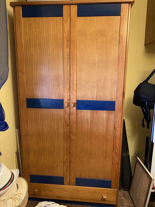 Conjunto de mobilia de quarto de solteiro/a