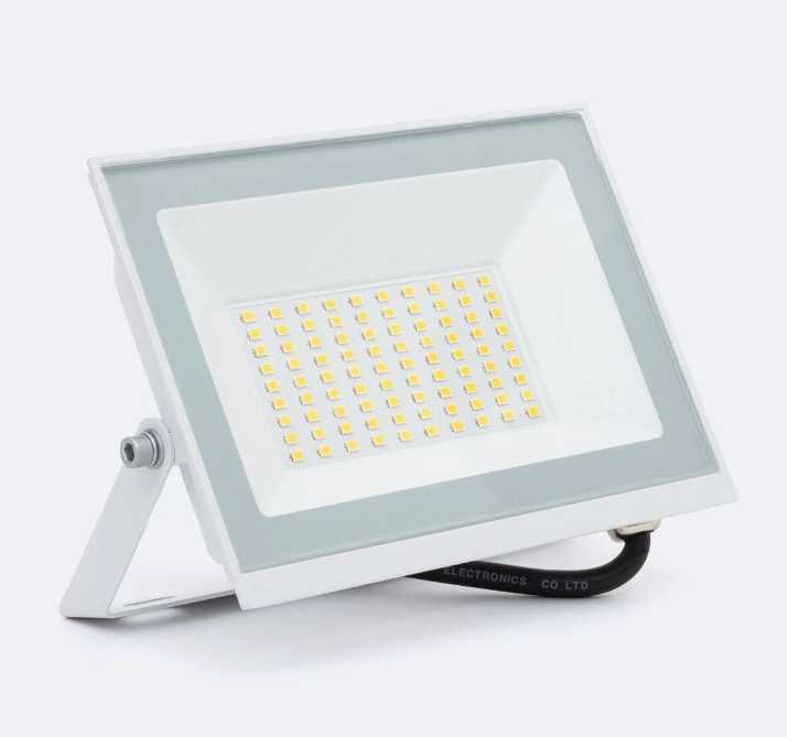 Foco Projetor LED 50W 120 lm/W IP65 S3