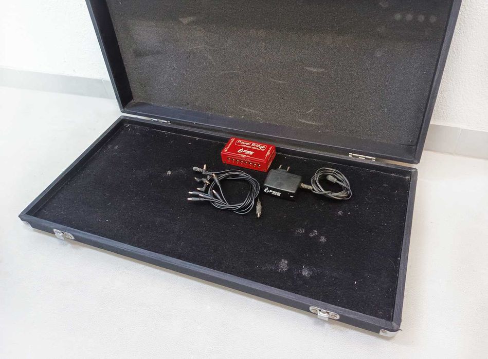 Diago Tourman Pedalboard PB04 c/ transformador Fire Custom Shop