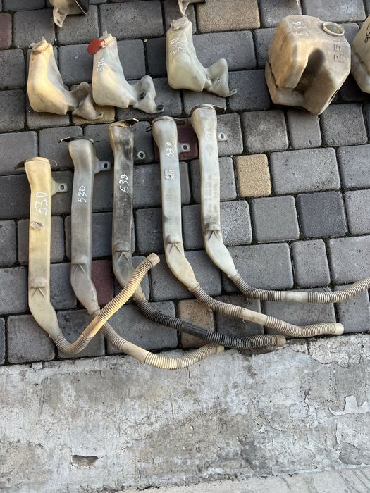 Бачок омивача BMW насоси трубки