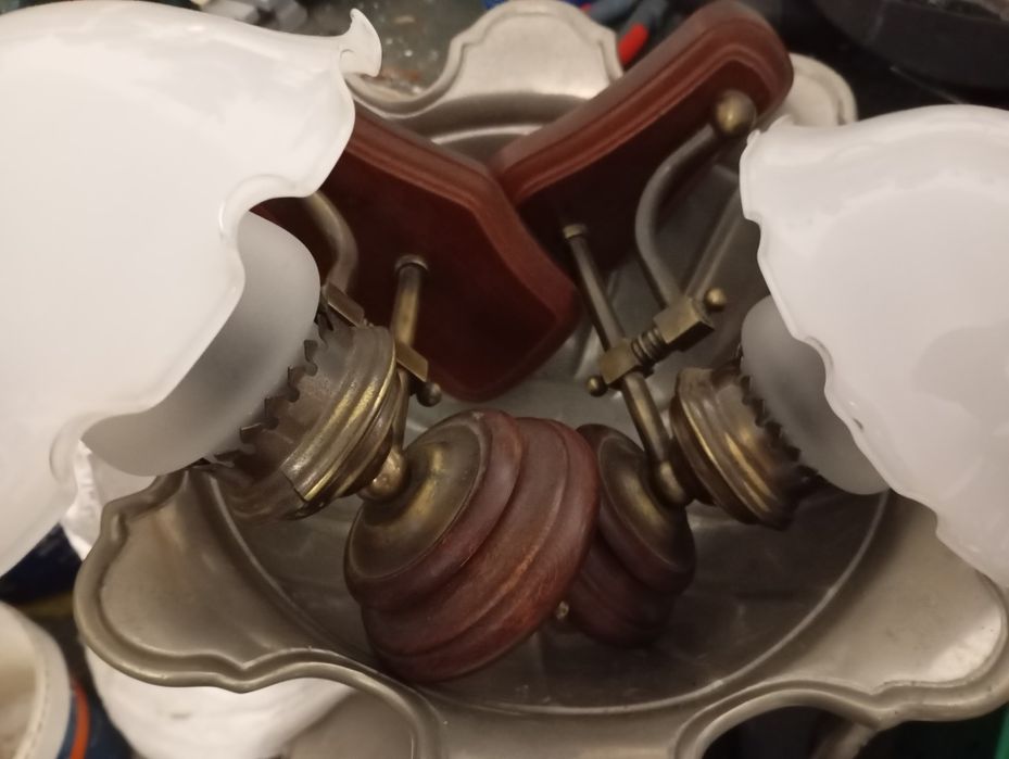 Candeeiros e outras coisas de casa