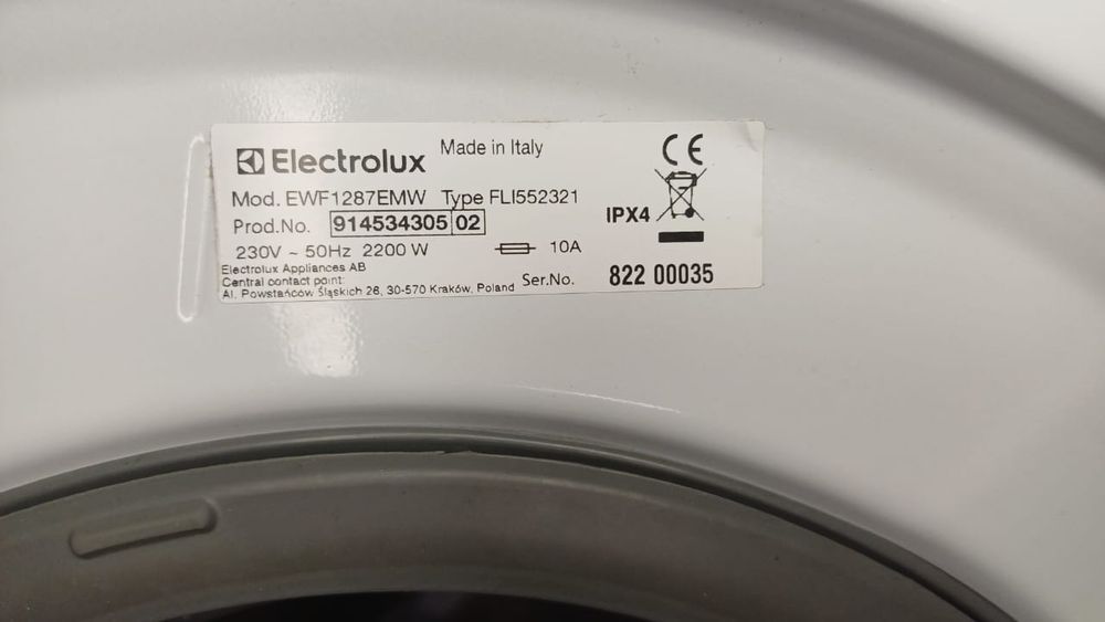 pralka Electrolu 8 kg / 1200 rpm stan bdb