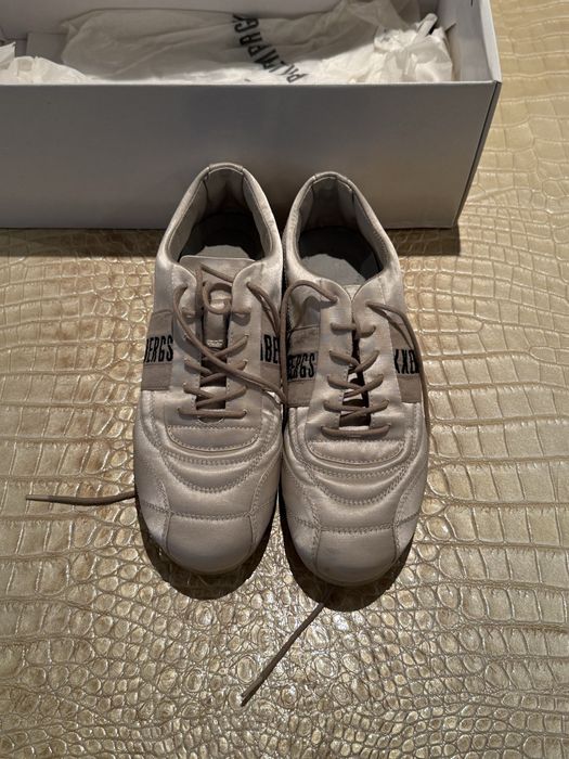 Tenis Bikkenbergs Novos