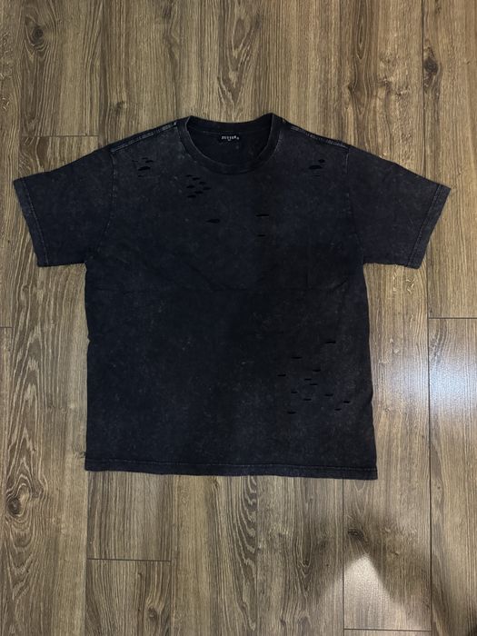 Футболка distressed type: erd, balenciaga, vetements, opium