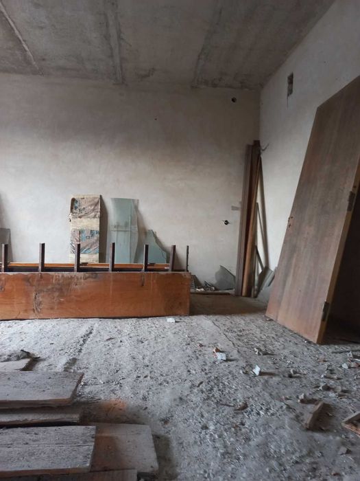 Будинок та земельна ділянка 6,1 сот., м. Кам'янка-Бузька