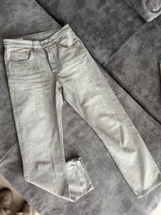 Сірі джинси Levis 501