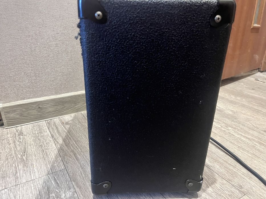 комбопідсилювач Laney Lx20D