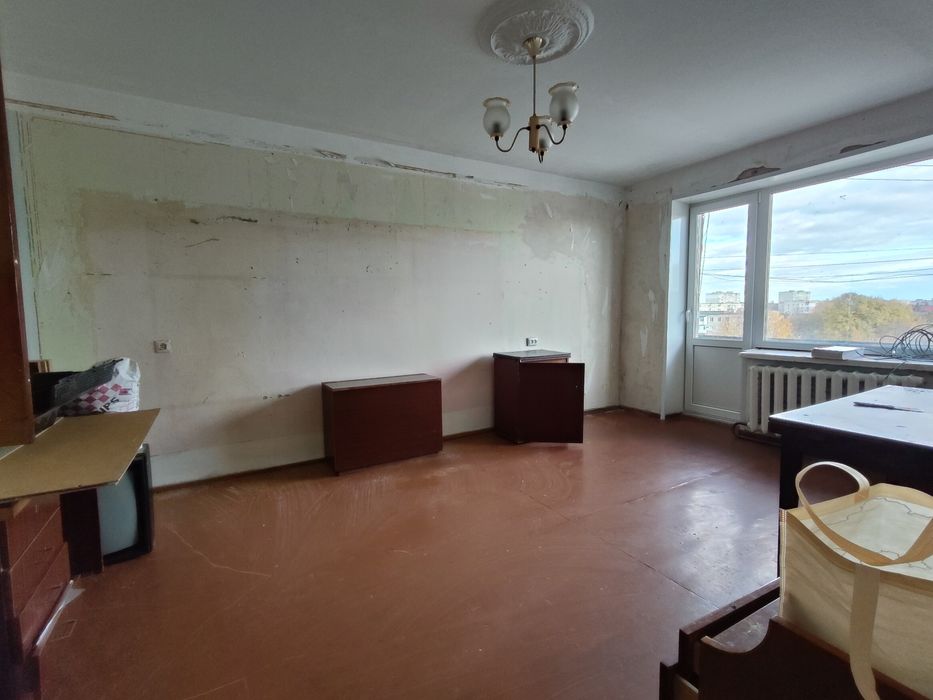 Трикімнатна в Здолбунові