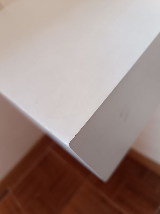 Mesa de cabeceira de parede