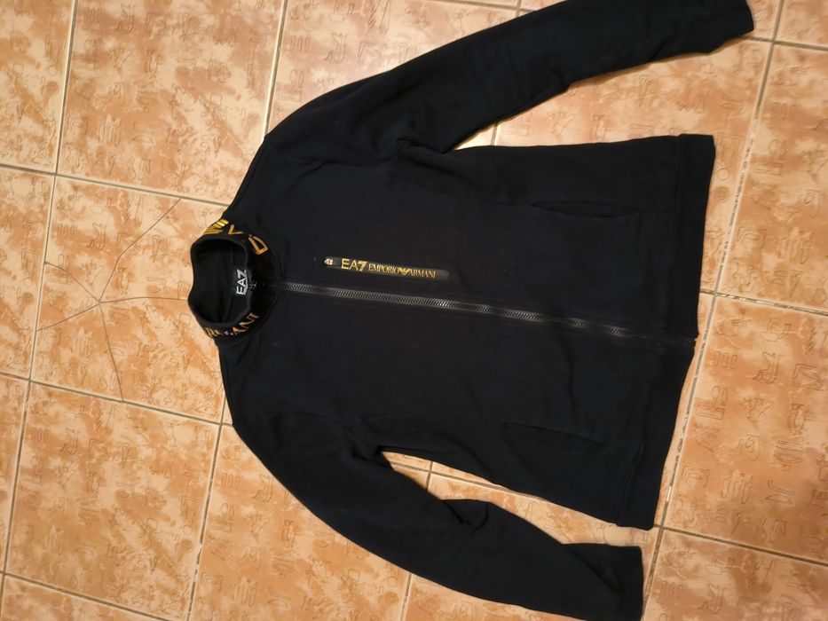 Костюм спортивний жіночий ARMANI сток EA7 Exchange чорний
ARMANI EA7