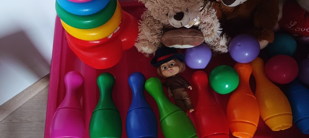 Zestaw zabawek dla dzieci