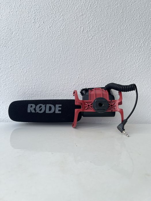 Micrófono RØDE VideoMic (Montura Rycote roja) - Muy poco uso