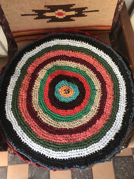 Коврик ручної роботи