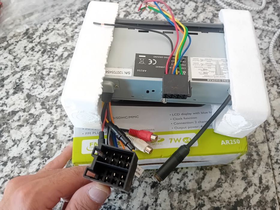Auto radio novo new one