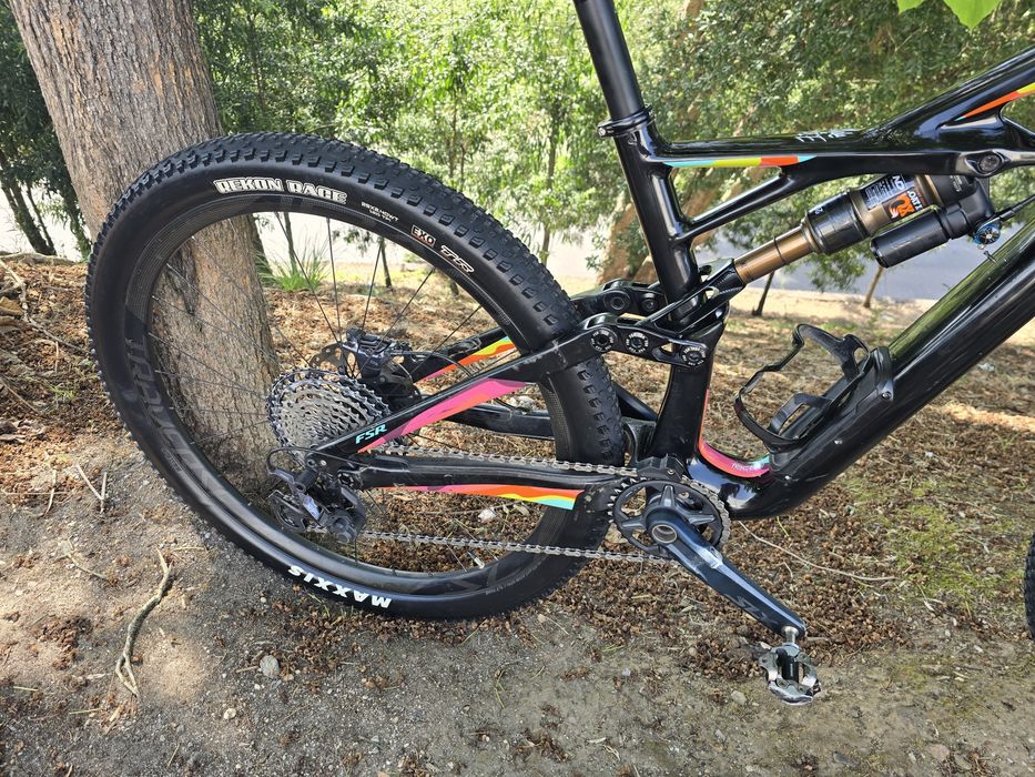 Sworks enduro super equipada