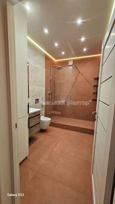 Продаж 2-к квартири, вул. В.Васильківська 67/7. м.Олімпійська 5хв