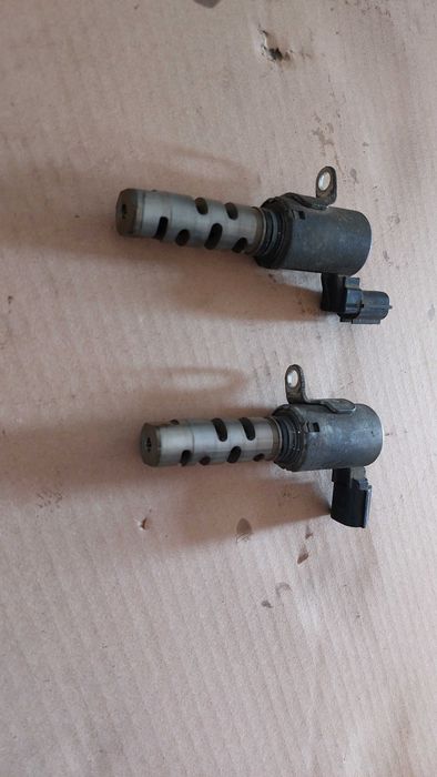 Клапан VVTi 2GR-FE Lexus, Toyota 3.5: 300 грн. - Газорозподільний ...