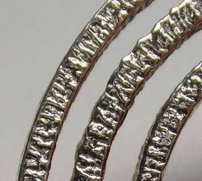 Srebrna broszka trzy koła półkule lapis lazuli