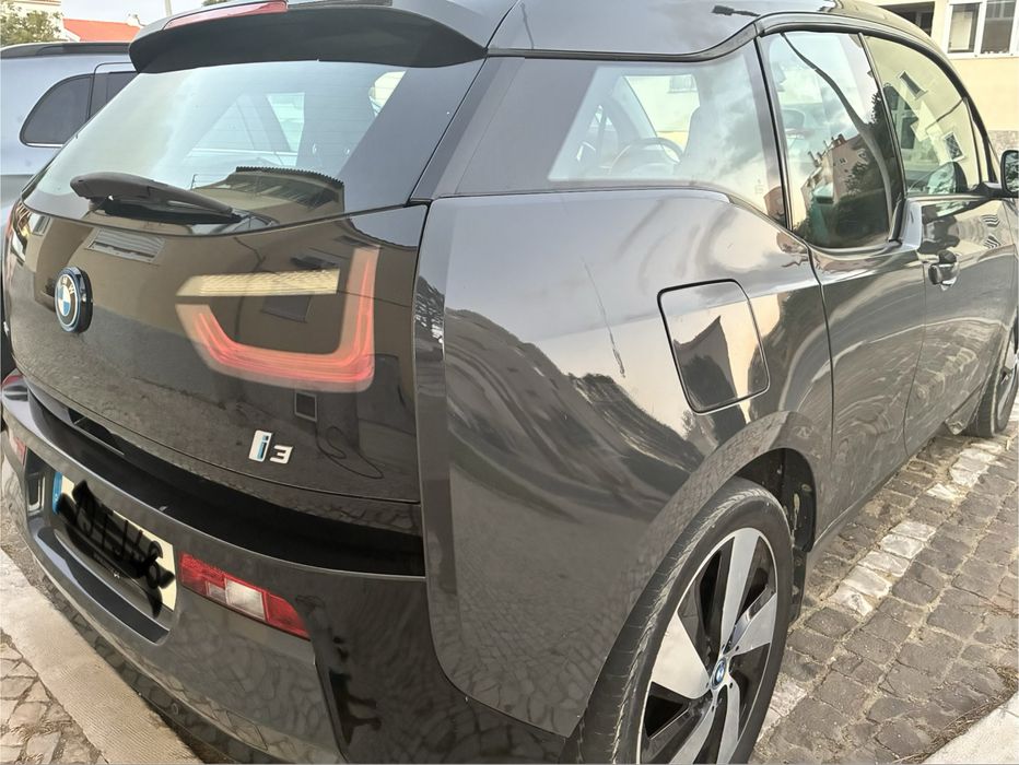 BMW i3 REX 2015 — Elétrico com extensor de autonomia