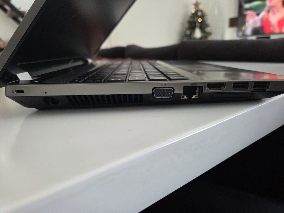 HP ProBook i3 gama profissional