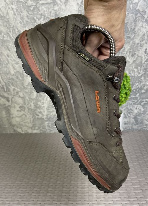 Lowa gore-tex ботинки 42 размер кожаные трекинговые коричневые