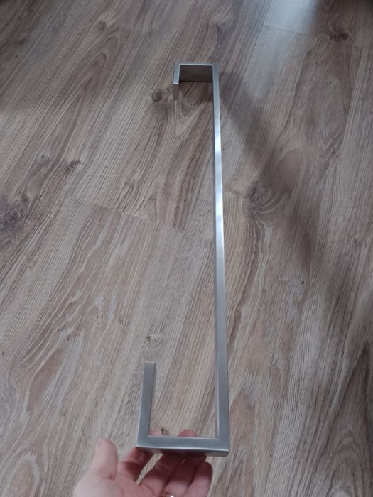 Wieszak na ręczniki 60 cm srebrny