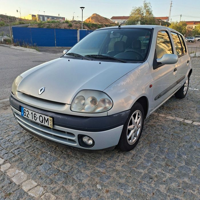 Renaul clio Rxe 1.2