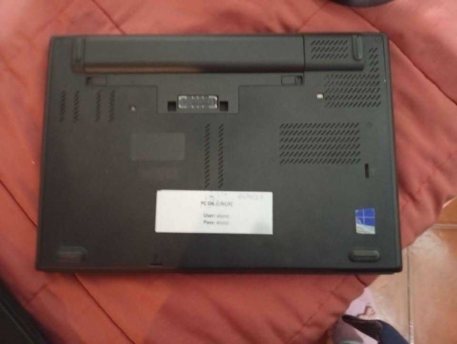 dois computadores thinkpad para peças