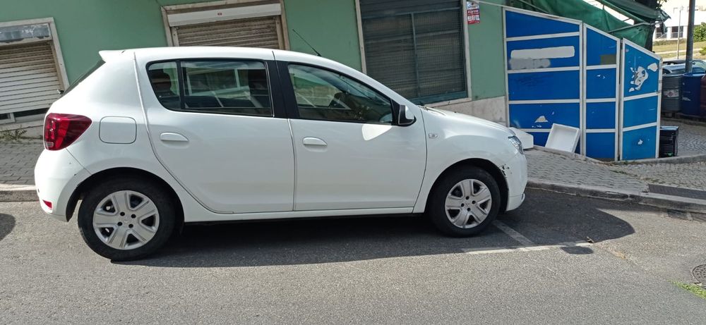 Dacia Sandero 2020 – GPL + Gasolina – 188.000 km
