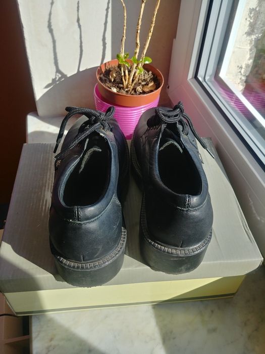 Skórzane buty na platformie Rock Boots rozmiar 36