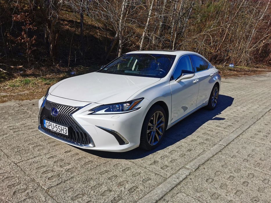 Lexus ES Pierwszy właściciel. Kupiony w salonie trojmiasto
