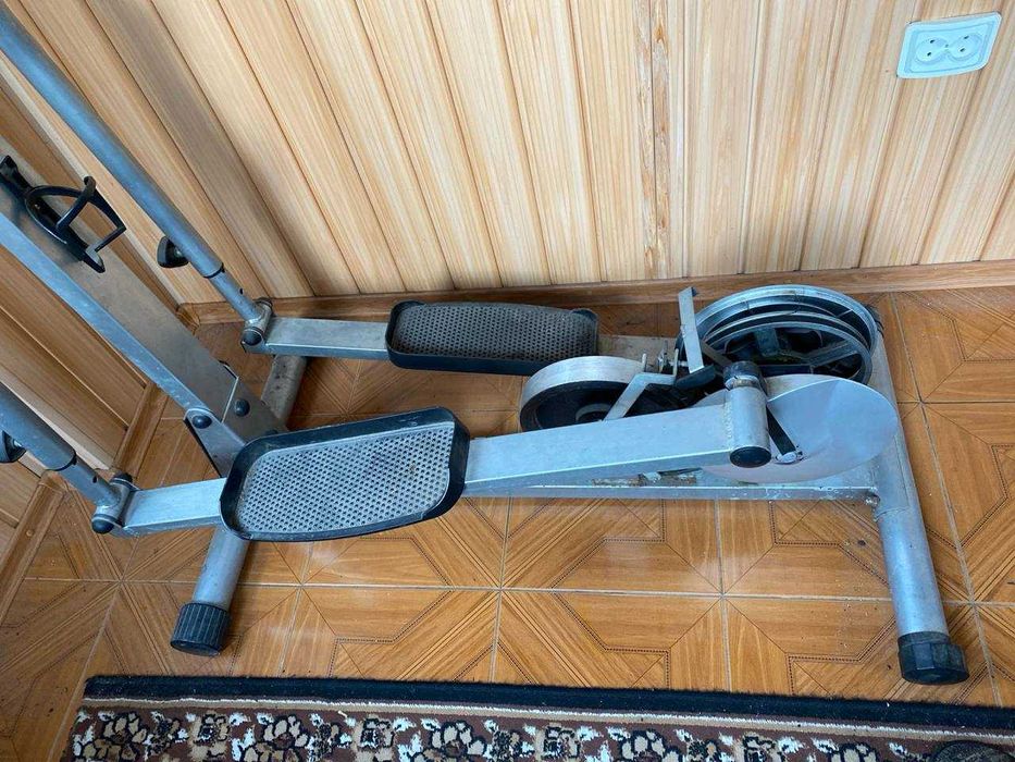 Тренажер орбітрек домашній