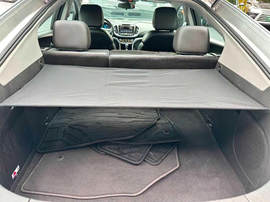 Chevrolet Volt      2016