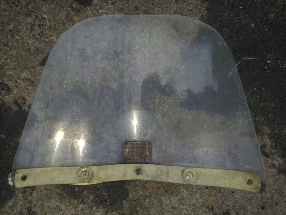 Днепр К 650 К 750 ветровик обтекатель ветровое стекло крепление крыла