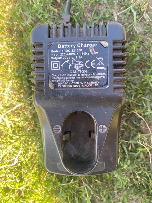 Зарядка до шуруповерта