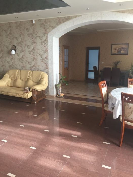 Дом по адресу Петефі Шандора пл. (площадь 330 м²) - Atlanta.ua - фото 2