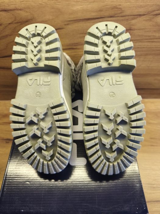 Nowe Buty ocieplane Fila r.34