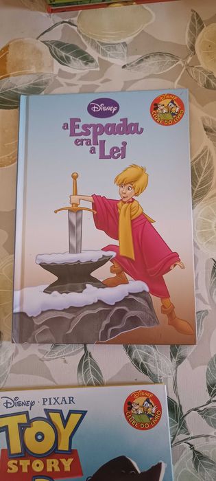 Cada 0,50€ coleção Clube do Livro Disney