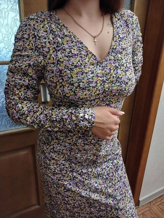 Жіноче фірмове плаття Cropp