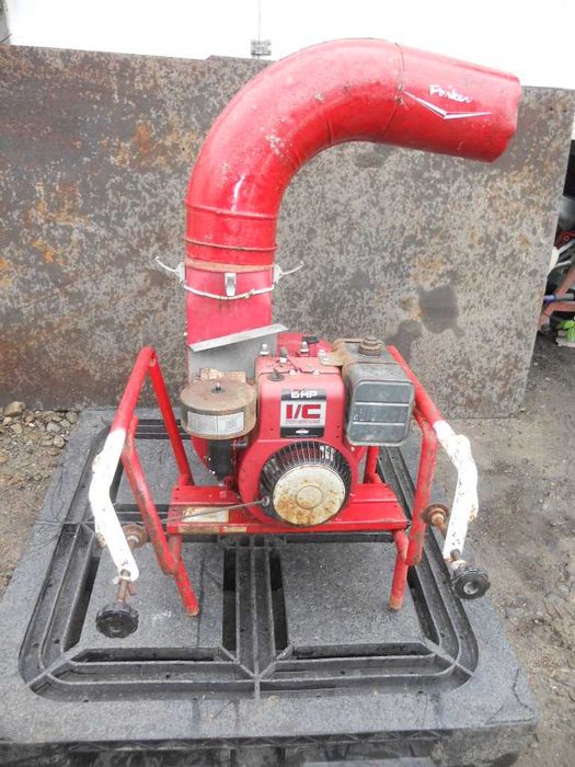 Duza  Dumuchawa Spalinowa   Briggs & Stratton Mobilna