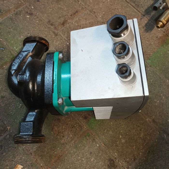 Pompa obiegowa Wilo Stratos 30/1-8