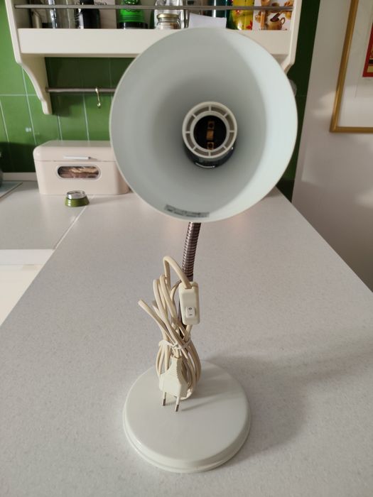 Candeeiro de mesa