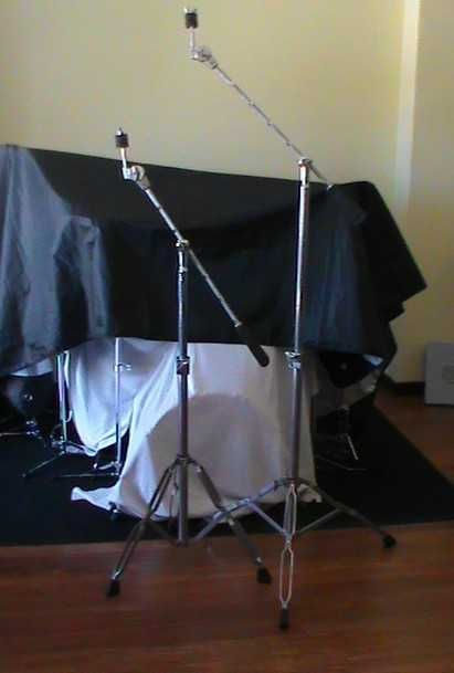 Bateria: tripés de preto, tarola - Gibraltar 8713UA Snare/Tom Stand Flat - NOVO