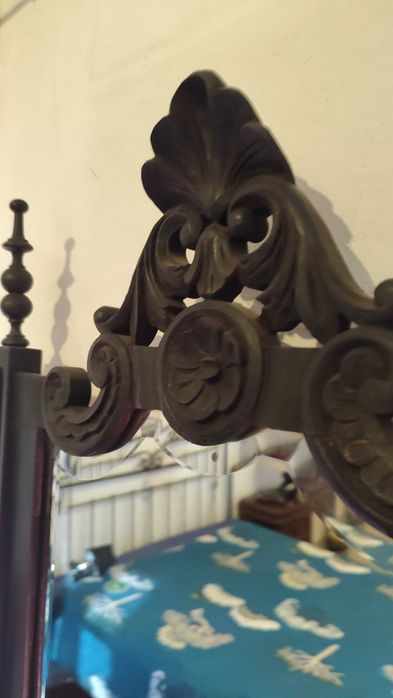 Espelho antigo clássico