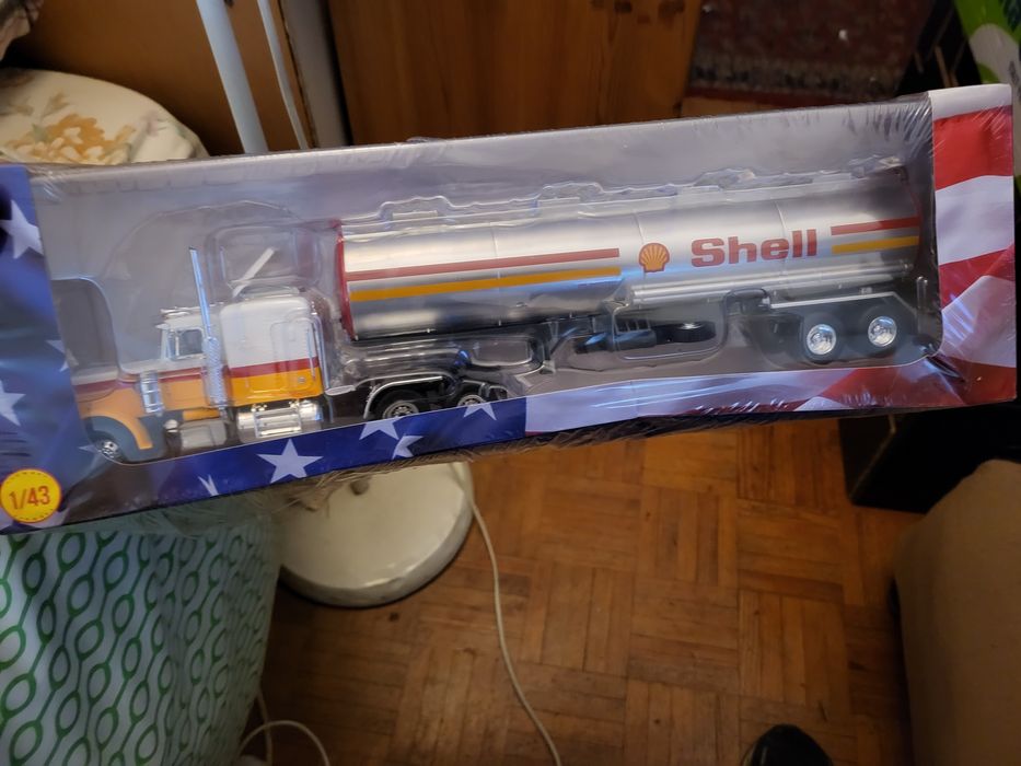 Camião shell altaya