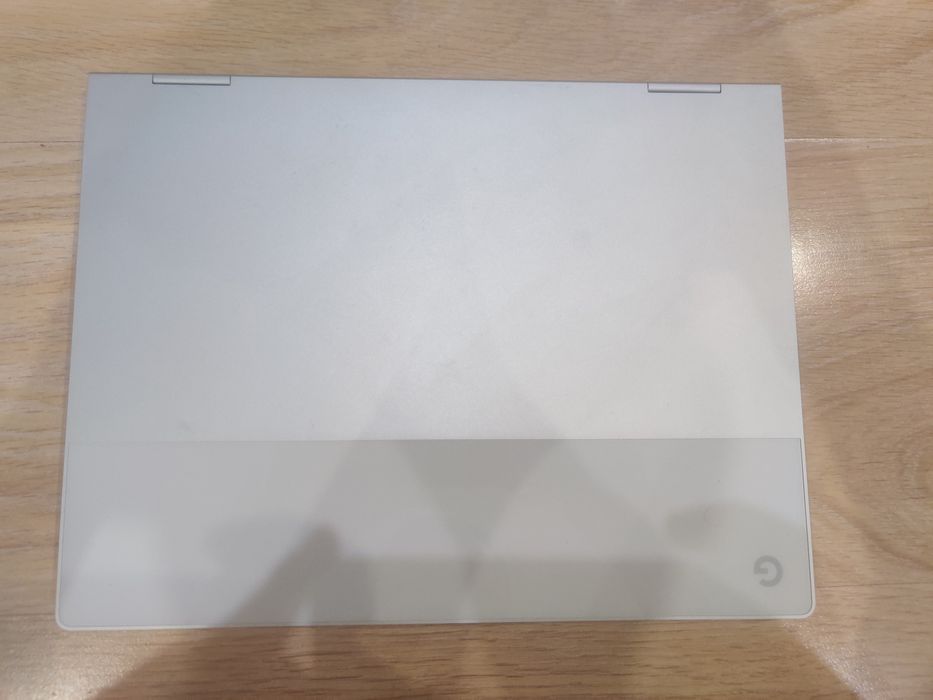 Google Pixelbook (GA001) 8/128GB 12,3" IPS Intel Core i5-7Y57