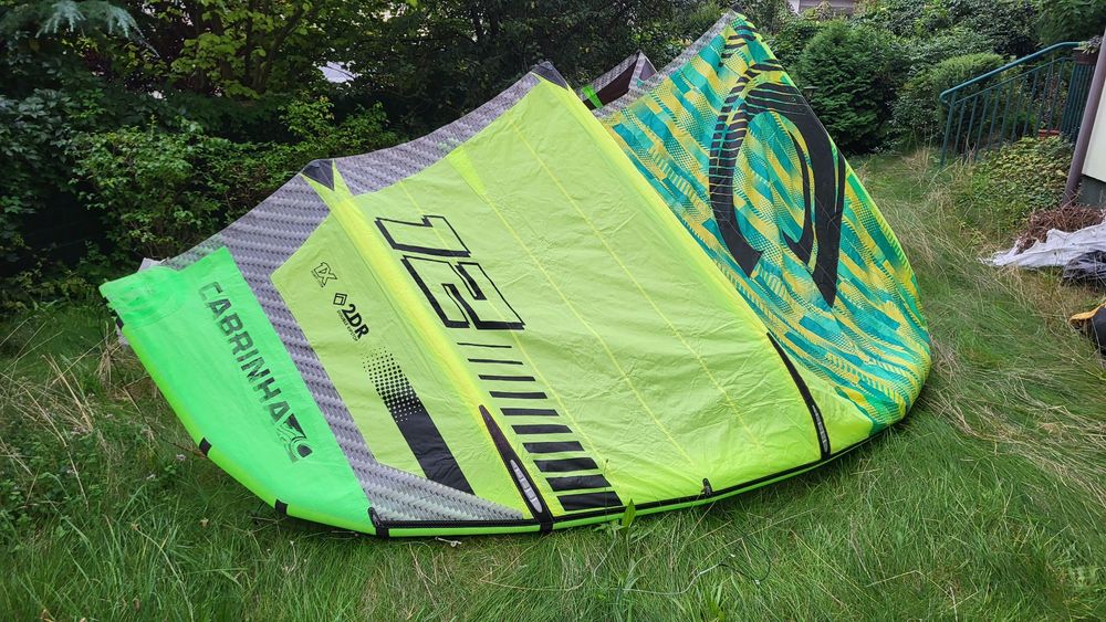 Latawiec kitesurfing Cabrinha Switchblade 12m i 9m 2016